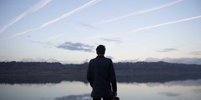 新兴市场物流服务新蓝海：破解东南亚、中东与非洲供应链的基建、清关与配送挑战